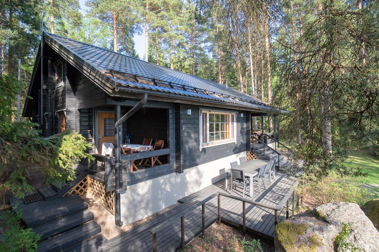 Villa Skitunaes Pyhtaa Екстериор снимка