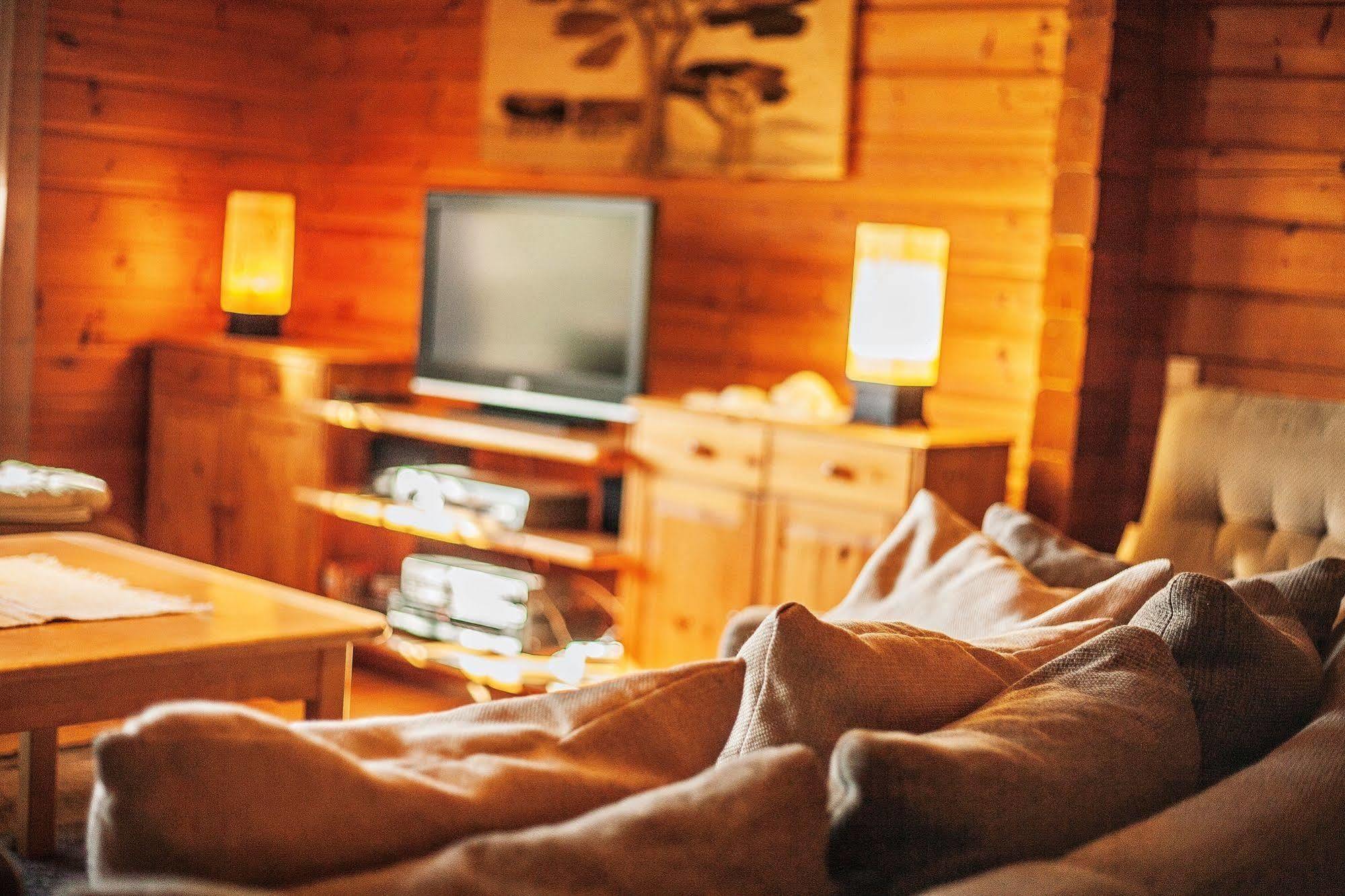 Villa Skitunaes Pyhtaa Екстериор снимка