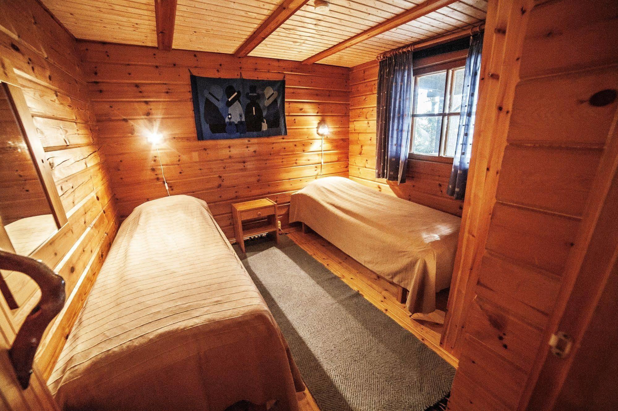 Villa Skitunaes Pyhtaa Екстериор снимка